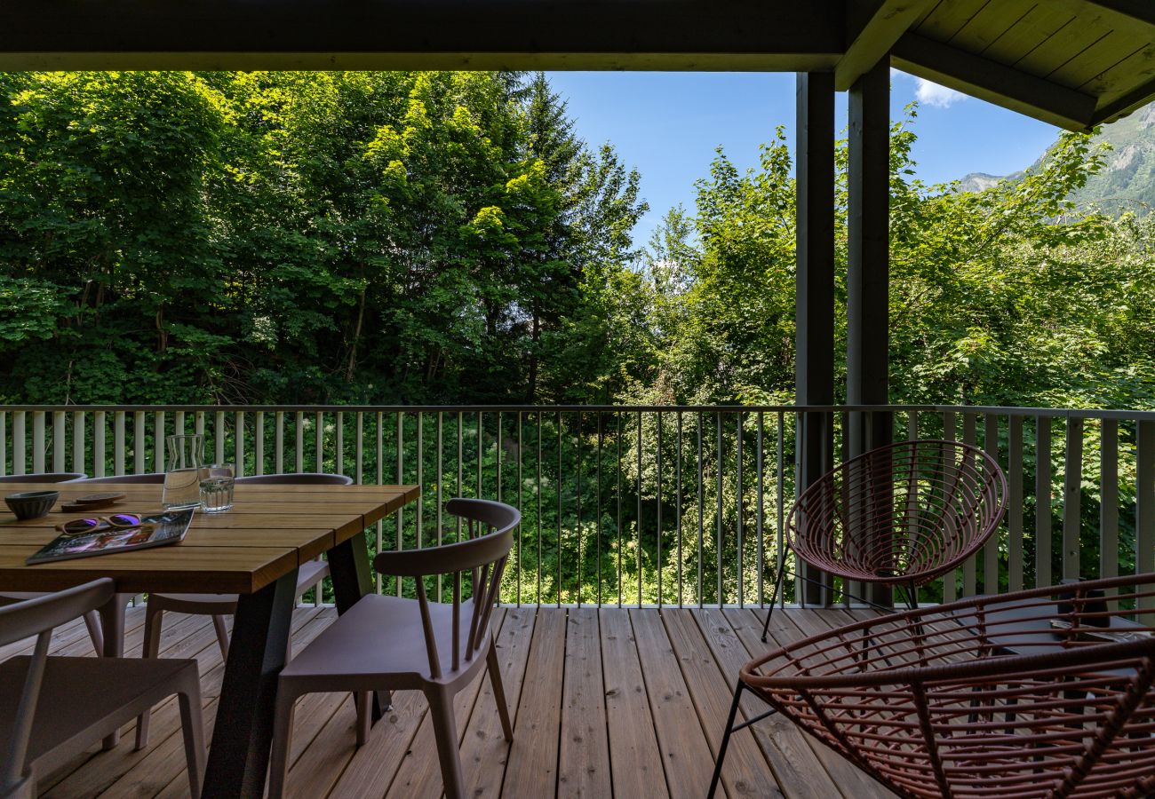 Mobilier de Jardin Ce apartment dispose de mobilier de Jardin