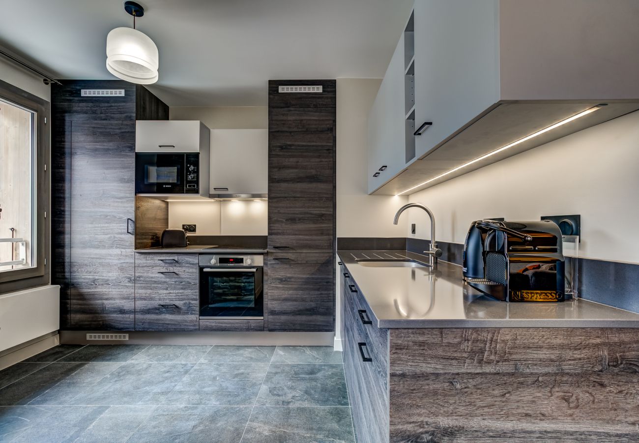 Cuisine bien équipée White Pearl A34 a une cuisine bien équipée