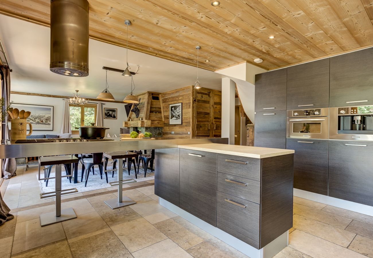 Built-in appliances including coffee machine   Chalet Sanaz has built-in appliances including a coffee machine