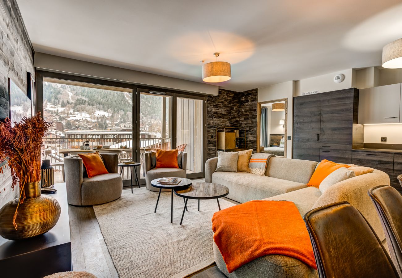 Luxurious lounge area  White Pearl A36 has a luxurious lounge area