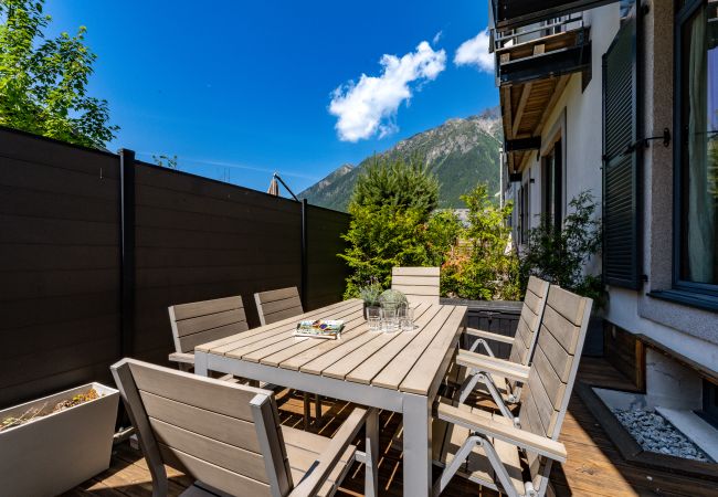 Exterior dining furniture for meals al fresco There is exterior dining furniture at Chamois 1 for meals al fresco.