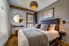 Blanc Mont Blanc 303 has three bedrooms.